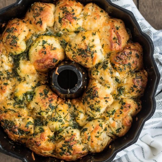 Jalapeno Cheddar Monkey Bread