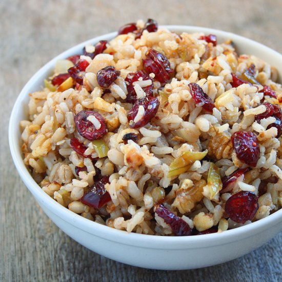 Cranberry Walnut Grain Medley