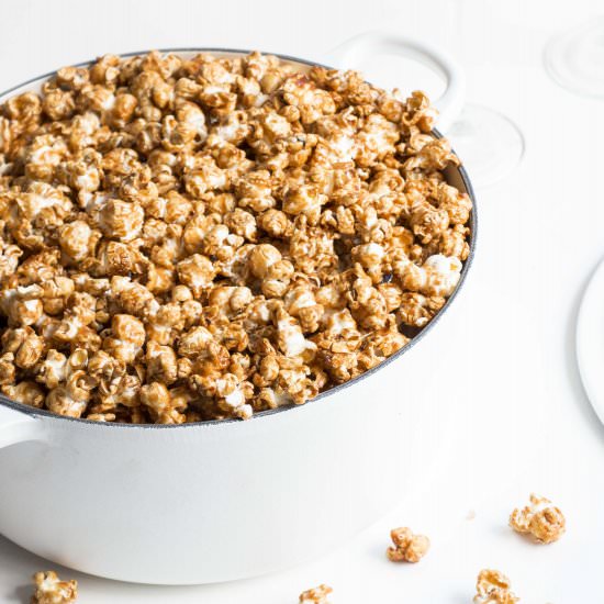 Easy Salted Caramel Popcorn