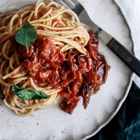 Roasted Tomato & Chili Spaghetti