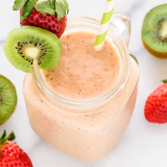 Cold Cure Strawberry Kiwi Smoothie