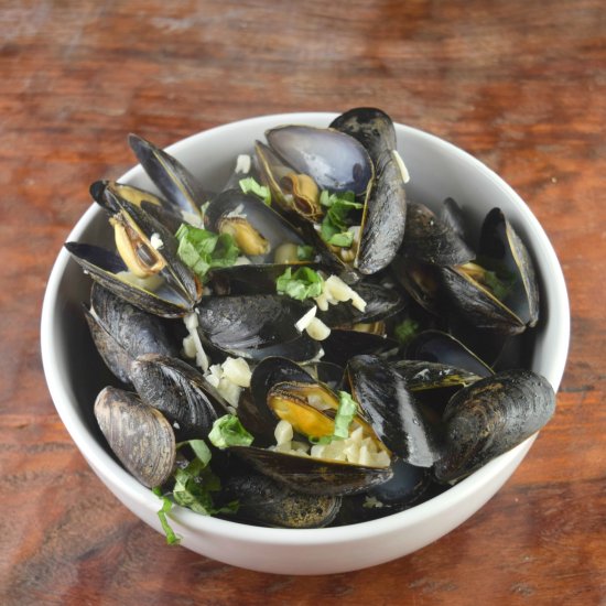 Wit Beer Steamed Mussels