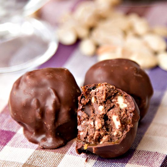 Nutella caramel peanut truffles