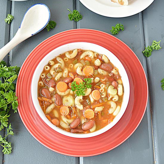 Slow Cooker Minestrone Soup