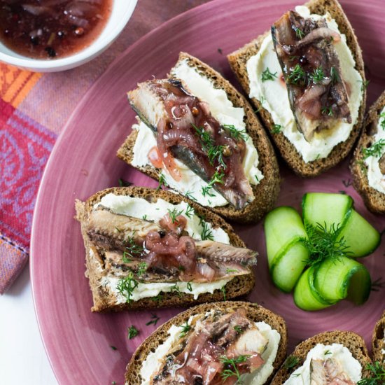 Sardine Crostini with Onion Chutney