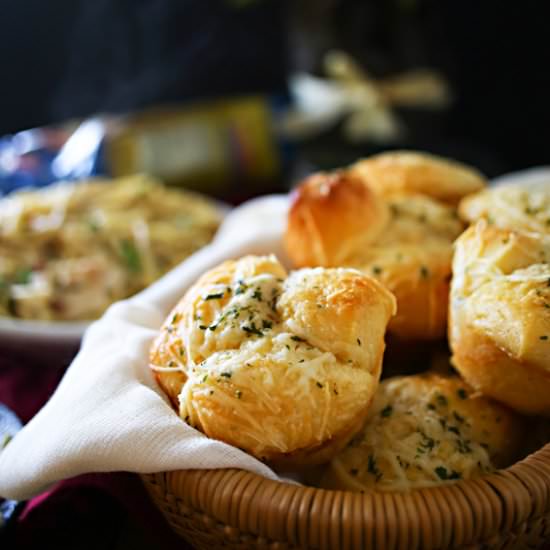 Garlic Parmesan Pull Apart Biscuits