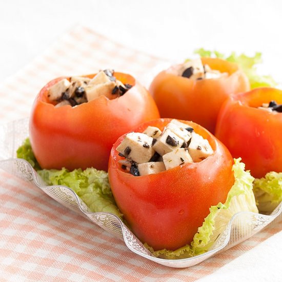 CAPRESE STUFFED TOMATOES