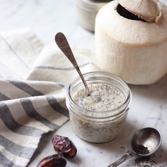 3 Ingredient Coocnut Chia Pudding