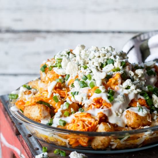 Buffalo Chicken Tater Tot Nachos