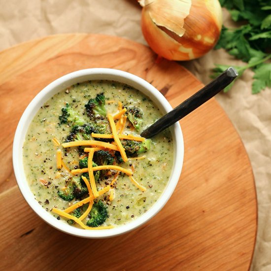 Creamy Vegan Broccoli Soup