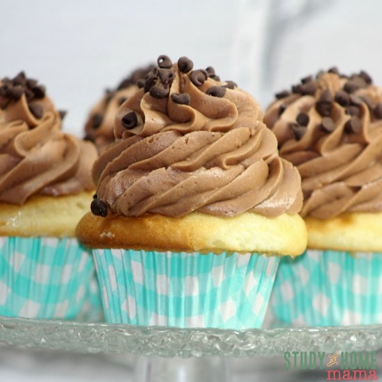 Chocolate Chip Cookie Dough Cupcake