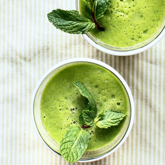 Mint and Green Tea Smoothie