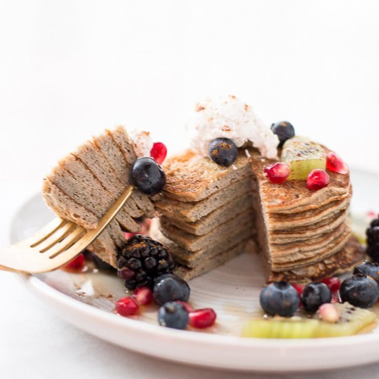 3-Ingredient Blender Pancakes