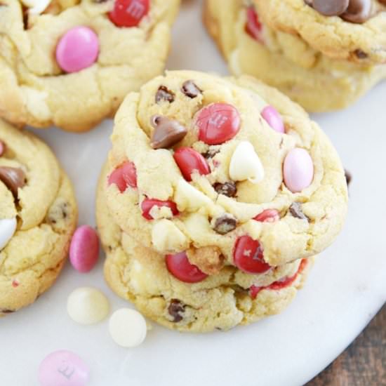 M&M Chocolate Chip Pudding Cookies