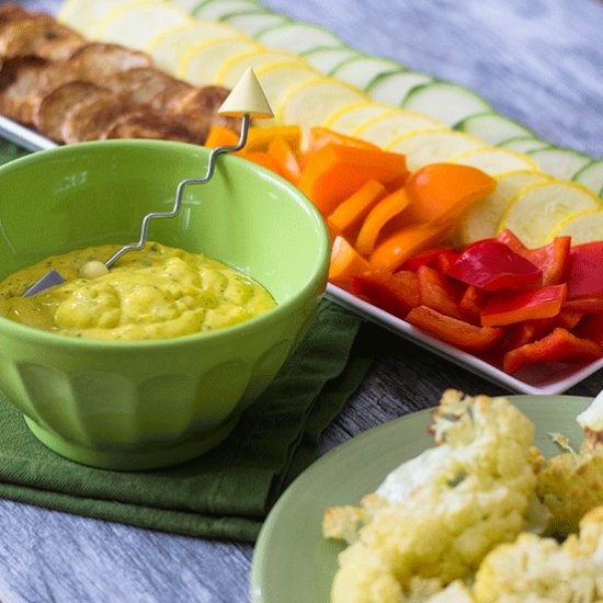 Yellow Curry Yogurt Dip