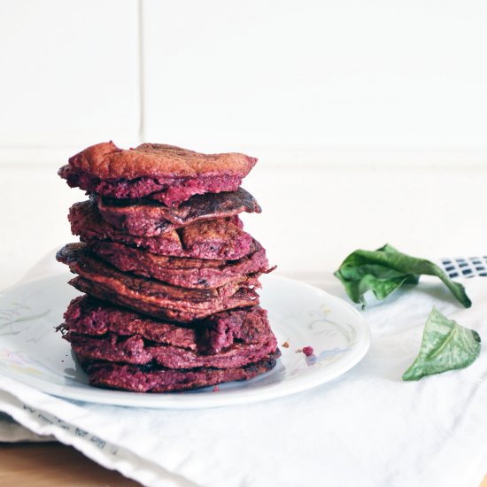 Healthy Red Velvet Pancakes