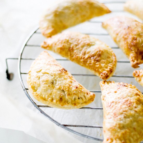 Apple Gouda Hand Pies