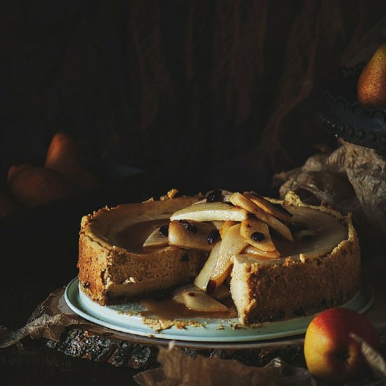 Maple Cheesecake with Cinnamon Pear