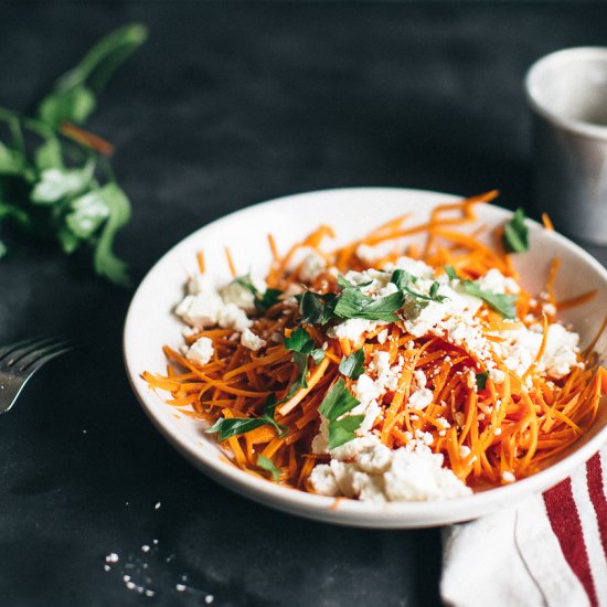 Spicy carrot salad