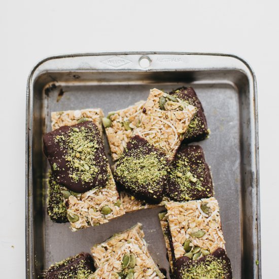 Pistachio Muesli Bars