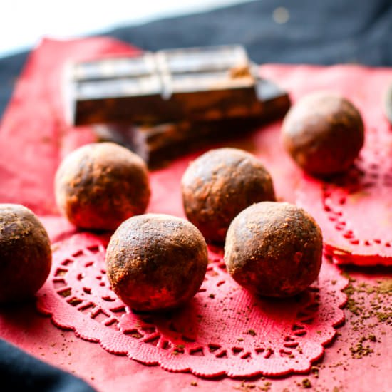 Chocolate Red Velvet Cake Bites