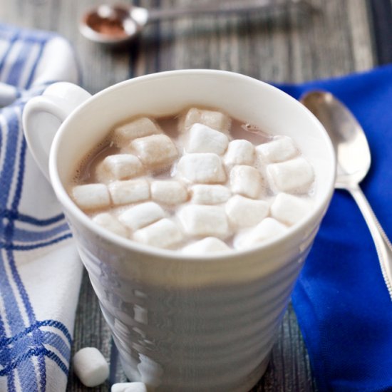 3-ingredient homemade hot chocolate