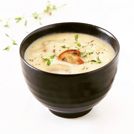 Roasted Garlic Potato Soup