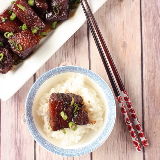 Chinese Red Braised Pork Belly