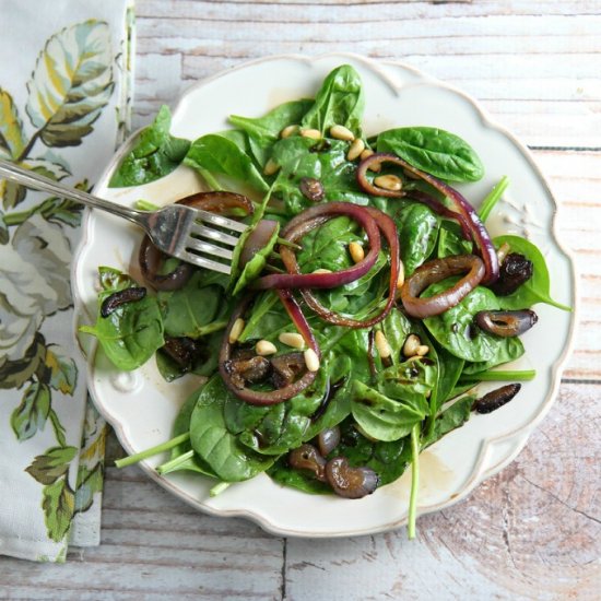 Spinach Salad with Pomegranate Balsamic