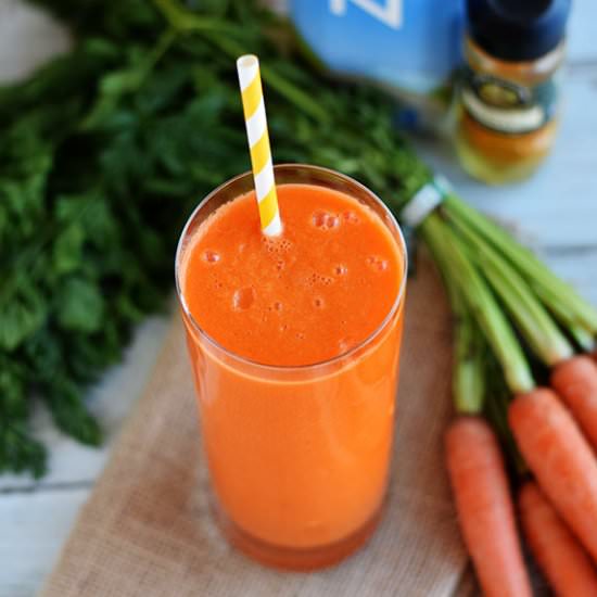 Carrot, Apple and Turmeric Smoothie