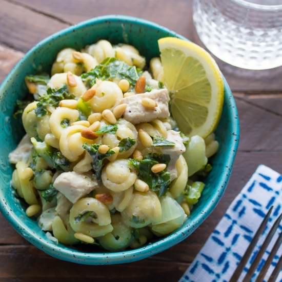 One Pot Pasta w Kale & Goat Cheese