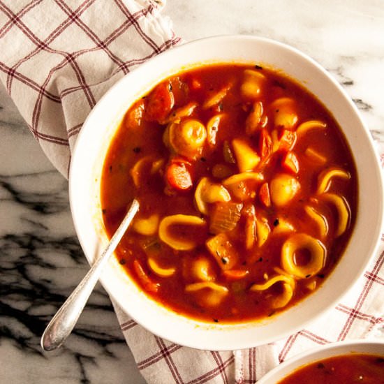 Simple Vegan Minestrone Soup