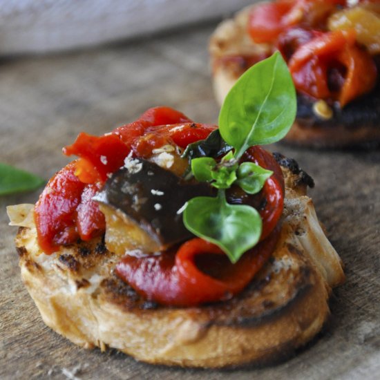 Vegetables Crostini