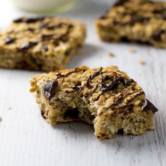 Chocolate Raisin Oat Bars