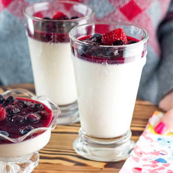 Lemon Berry Panna Cotta