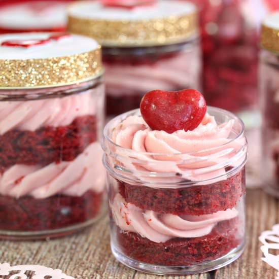 Red Velvet Cake In A Jar