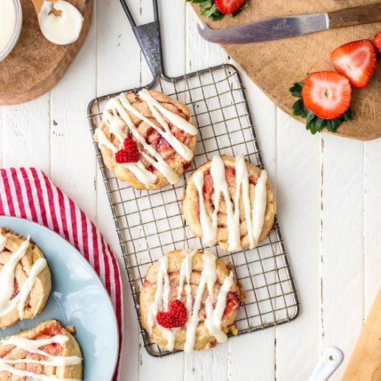 Strawberry Cinnamon Roll Cookies