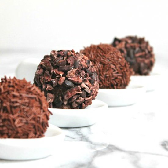 Brazilian Chocolate Truffles