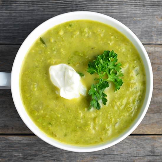 Fresh Green Pea Soup