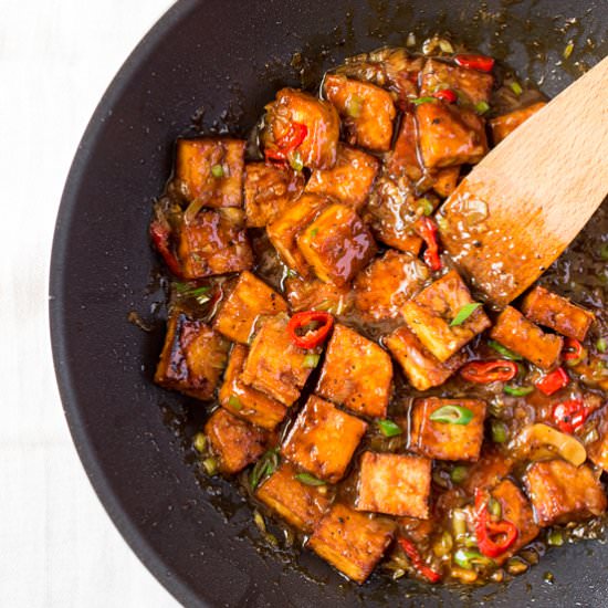 Vegan black pepper tofu