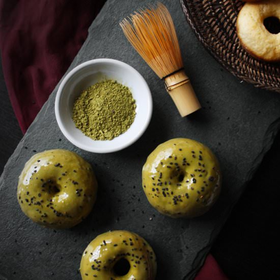 Sesame Matcha Donuts