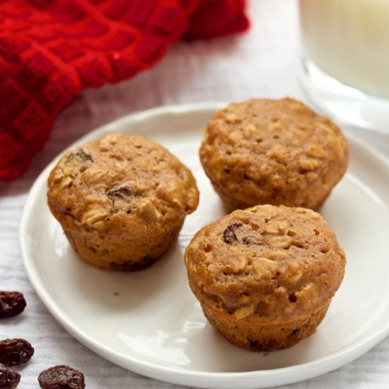 Mini Oatmeal Raisin Muffins