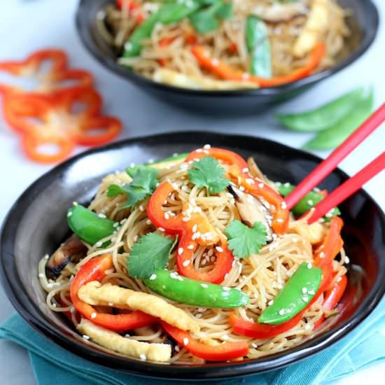 Easy Stir Fried Vermicelli Noodles