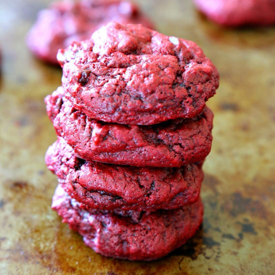 Red Velvet Chocolate Chip Cookies