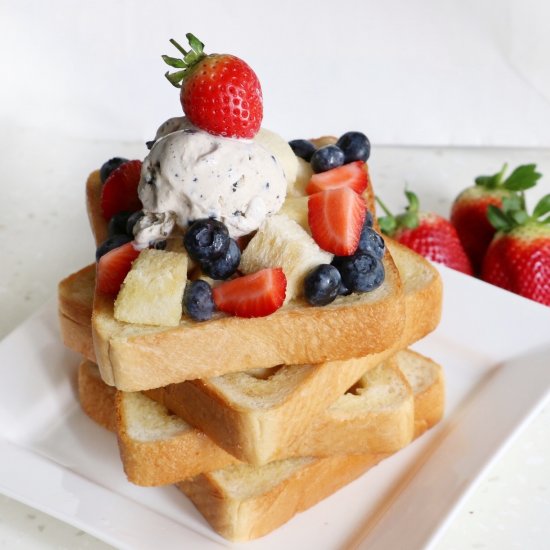 Honey Toast Box