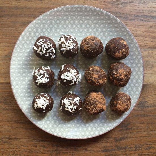 Chocolate Chia Balls