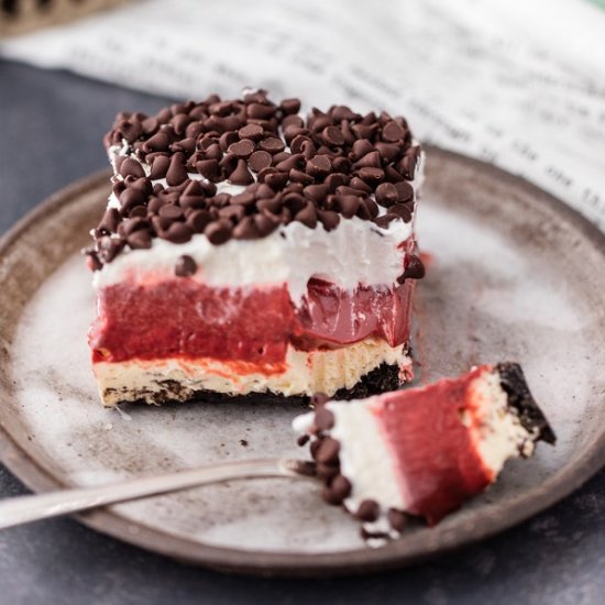 Red Velvet Dessert Lasagna