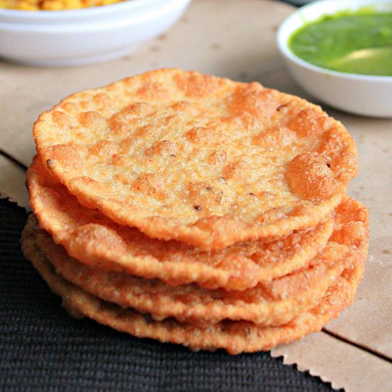 Crispy Pooris