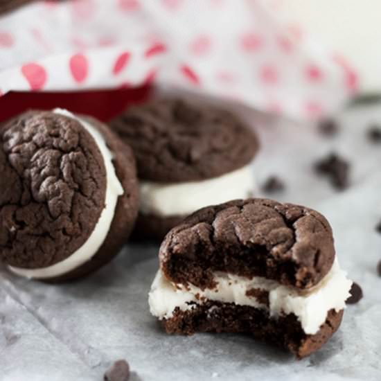 Easy Mini Chocolate Whoopee Pies