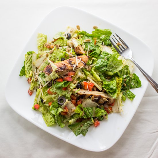 Crunchy Basil Romaine Salad